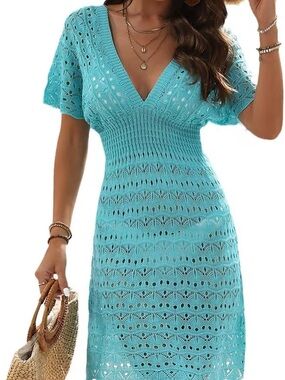 Turquoise Crochet Beach Cover‑Up – Size M | Boho Resortwear | Coastal | Vacation